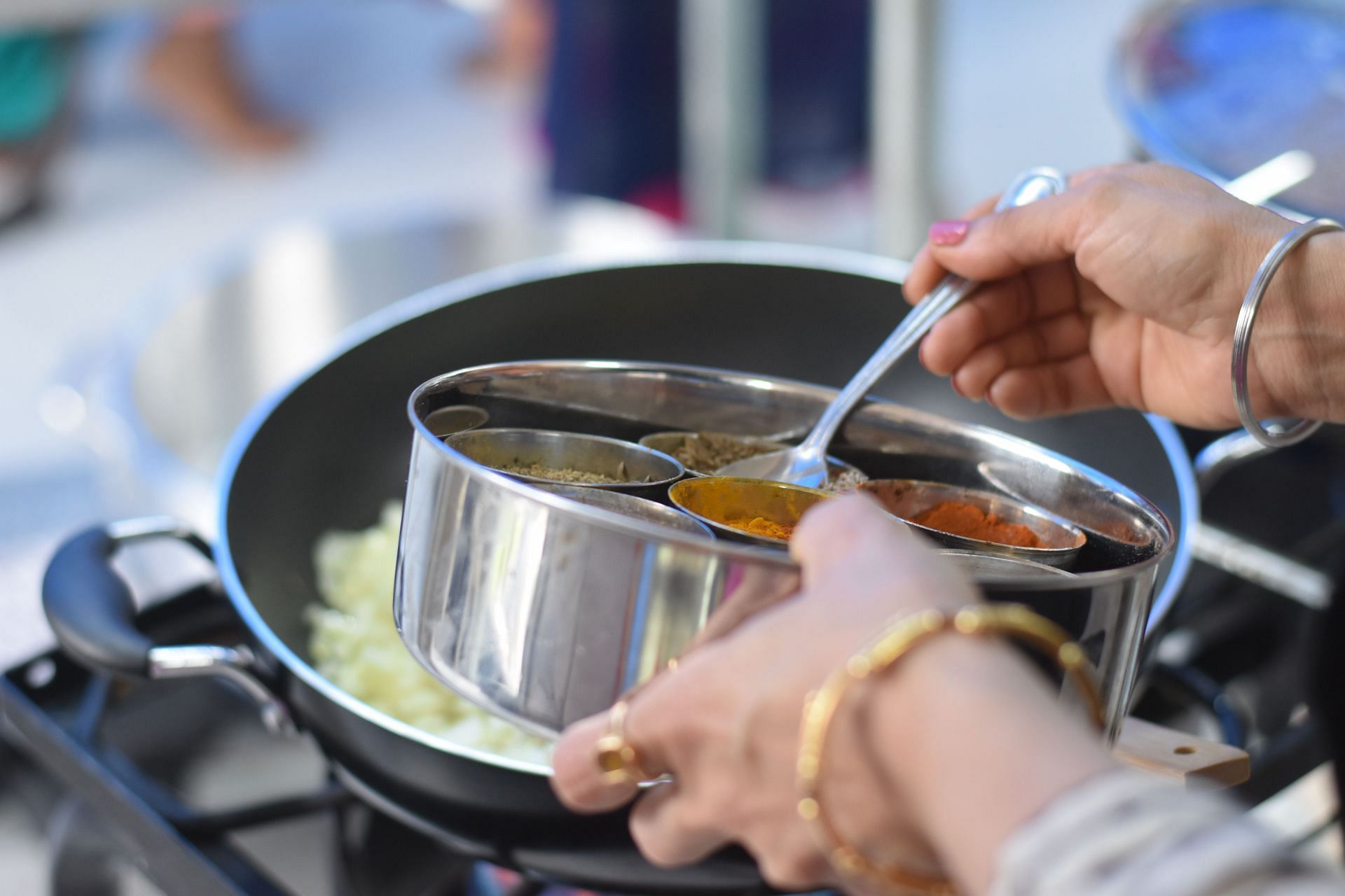 Reduces stress and improves health (Image via Pexels/Gagan Kaur)